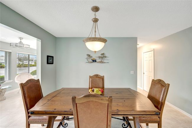6304 - 6304 River Run Dr, House attached with 2 bedrooms, 2 bathrooms and null parking in Sebastian FL | Image 9