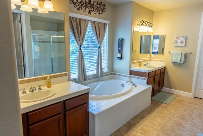 5950 Tanus Cir, House other with 5 bedrooms, 4 bathrooms and null parking in Rocklin CA | Image 28