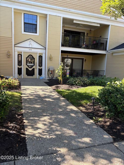 apt-16-816 Washburn Ave, Louisville, KY, 40222-8701 | Card Image