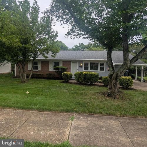 7407 Castle Rd, MANASSAS, VA, 20109-3004 | Card Image