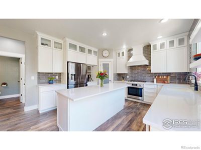 Large kitchen island. | Image 3