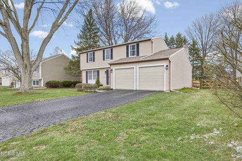 2107 Bromford Rd, Maumee, OH, 43537-1106 | Card Image