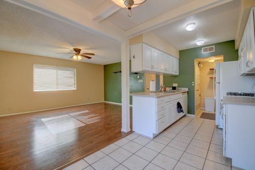 apt-d-8445 Chambers Ct Ne, Albuquerque, NM, 87111-2098 | Card Image