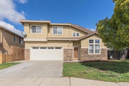 965 Las Flores Street, Soledad, CA, 93960 | Card Image