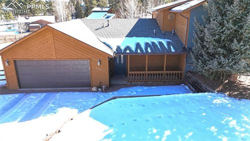 1325 Thomas Cir, Woodland Park, CO, 80863-2372 | Card Image