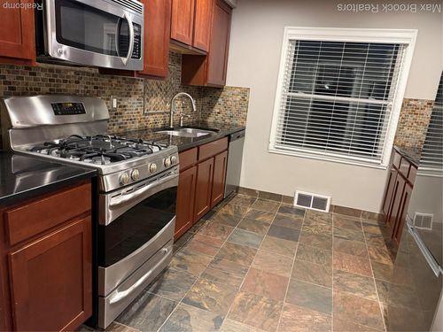 1773 Villa Rd, Birmingham, MI, 48009-6594 | Card Image