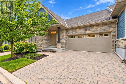 3 Hillside Drive, Niagara-on-the-Lake (St. Davids), ON, L0S1P0 | Card Image