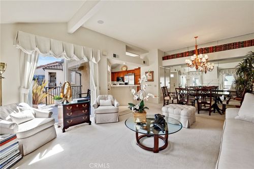 75 Corsica Dr, Newport Beach, CA, 92660-3240 | Card Image