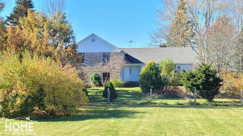 7288 Bancroft Rd, Bancroft, MI, 48414-9783 | Card Image