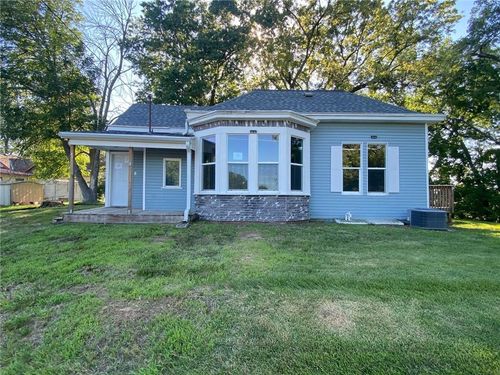1314 Julia St, Atchison, KS, 66002-2651 | Card Image