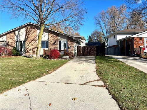 899 Prestwick Cres, Sarnia, ON, N7S4J6 | Card Image