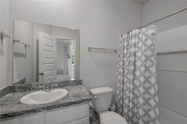 Secondary bath | Image 16
