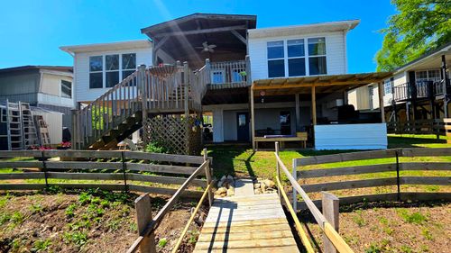 995 Narrows Ln, Counce, TN, 38326-2480 | Card Image