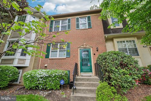 7876 Newport Glen Pass, ANNANDALE, VA, 22003-1554 | Card Image