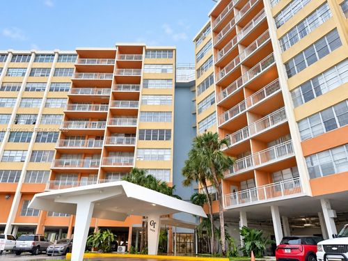 919-2025 Ne 164th St, North Miami Beach, FL, 33162 | Card Image
