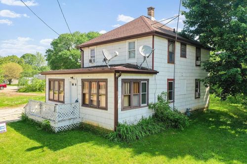 106 S Richmond Avenue, GILLETT, WI, 54124 | Card Image
