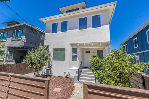 1078 55th St, Oakland, CA, 94608-2746 | Card Image