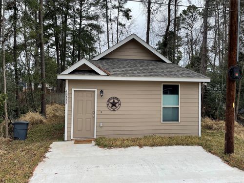16888 W Ivanhoe, Montgomery, TX, 77316-6729 | Card Image