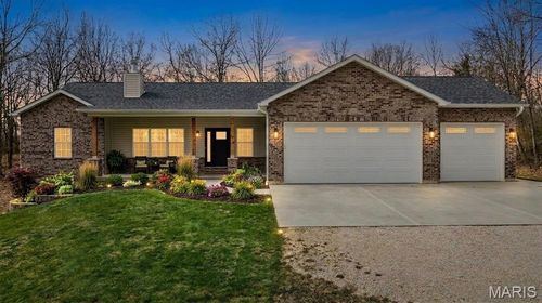 619 N Ethlyn Rd, Winfield, MO, 63389-2530 | Card Image