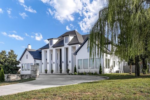 5603 Winslet Dr, Franklin, TN, 37064-4317 | Card Image