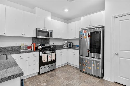 unit-2-15940 Lasselle St, Moreno Valley, CA, 92551-4782 | Card Image