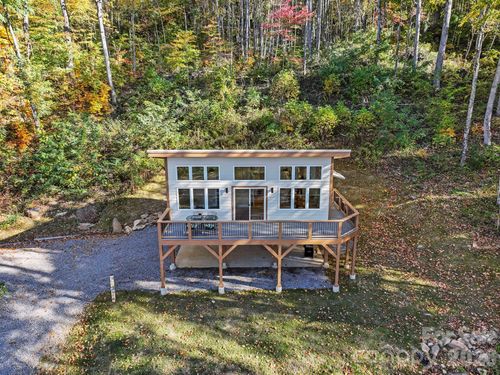 96 Old Cove Rd, Black Mountain, NC, 28711-8718 | Card Image