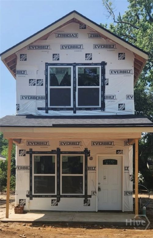 1033 Milton St, Savannah, GA, 31405-3034 | Card Image
