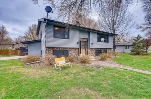 1138 Spruce Ct, Northfield, MN, 55057-2705 | Card Image