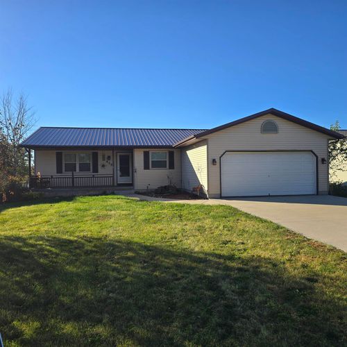 435 Sunnyside Dr, Cedarville, IL, 61013 | Card Image