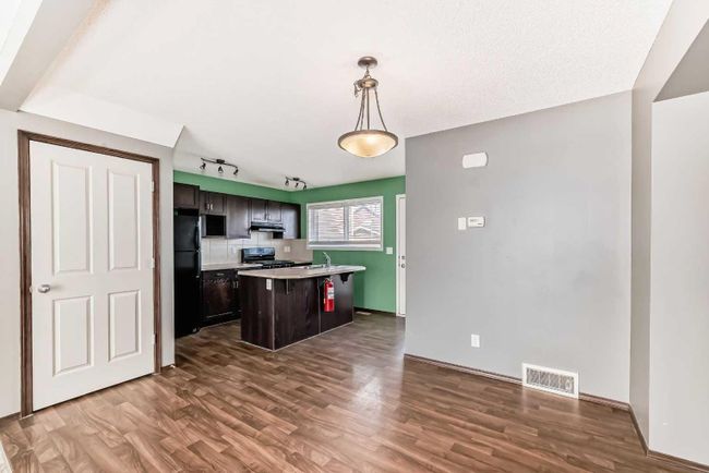 47 Sage Hill Manor Nw, Home with 2 bedrooms, 2 bathrooms and 2 parking in Calgary AB | Image 7