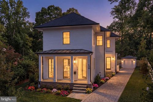 630 N Kenmore St, ARLINGTON, VA, 22201-2221 | Card Image