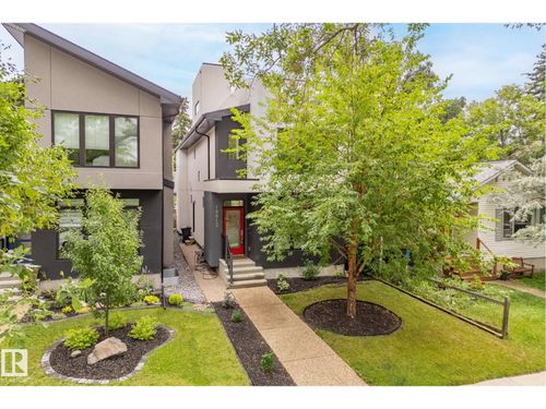 10813 123 St Nw, Edmonton, AB, T5M0C7 | Card Image