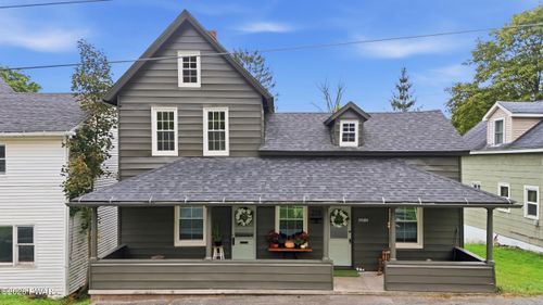 219 Green St, Honesdale, PA, 18431-1513 | Card Image