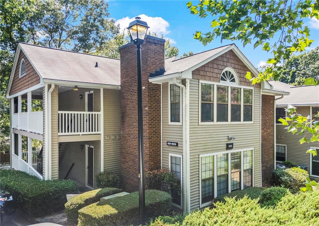 Barrington Hills Dr, Sandy Springs, GA 30350