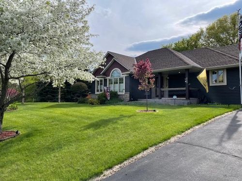 13652 Isanti St Ne, Ham Lake, MN, 55304-7077 | Card Image