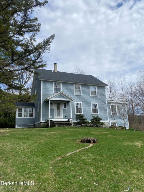 132 White Oaks Rd, Williamstown, MA, 01267-2282 | Card Image