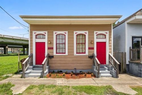 1825 N Roman St, New Orleans, LA, 70116-1103 | Card Image