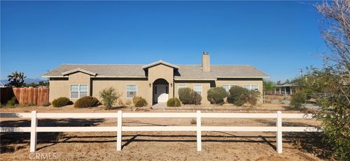 14470 Navajo Rd, Apple Valley, CA, 92307 | Card Image