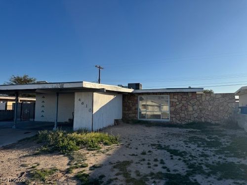 4610 Sacks Dr, Las Vegas, NV, 89122-6635 | Card Image