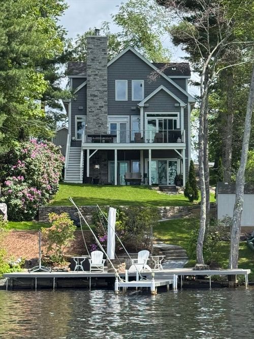 19 Lakeridge Dr, Holland, MA, 01521-2404 | Card Image