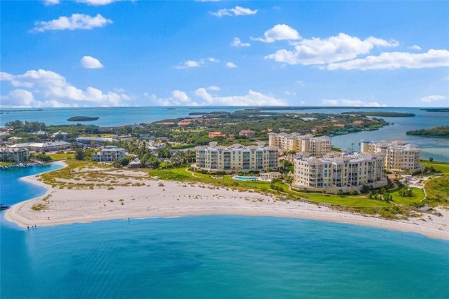 505 - 650 Collany Rd, Condo with 3 bedrooms, 4 bathrooms and null parking in Tierra Verde FL | Image 40
