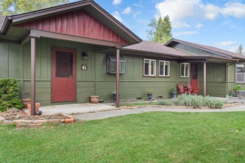 41 Pine St, Weaverville, CA, 96093 | Card Image