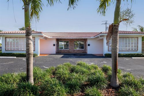 2-2601 Ne 34th St, Fort Lauderdale, FL, 33306-1517 | Card Image
