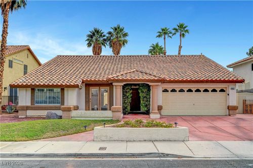 4412 N Pioneer Way, Las Vegas, NV, 89129-5913 | Card Image