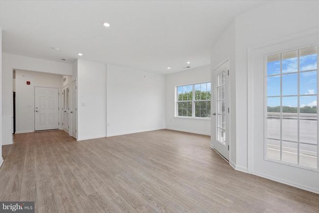 16223 River View Dr, Condo with 2 bedrooms, 2 bathrooms and null parking in BRISTOL PA | Image 21