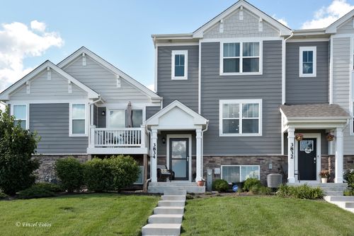 3834 Gansett Pkwy, Elgin, IL, 60124-8836 | Card Image