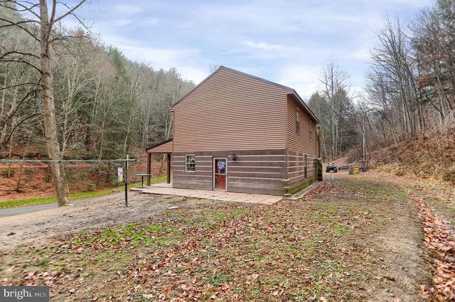 1245 Thompson Hollow Ln, House other with 3 bedrooms, 2 bathrooms and null parking in HONEY GROVE PA | Image 39