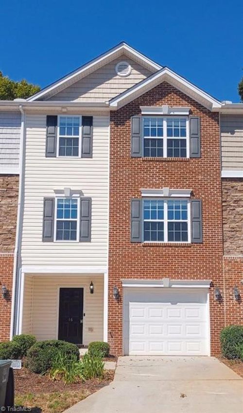 16 Dunlevy Way, Greensboro, NC, 27455-2785 | Card Image