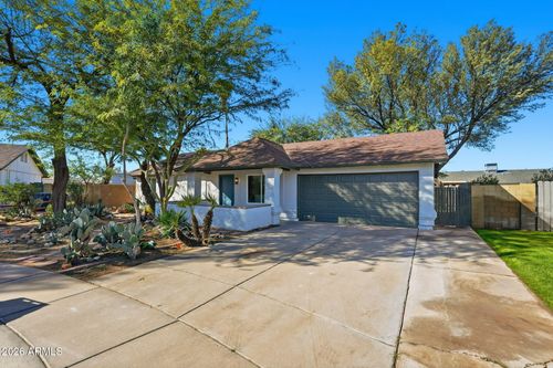 624 N Dustin Ln, Chandler, AZ, 85226-1733 | Card Image