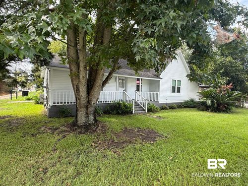 18324 Michigan St, Robertsdale, AL, 36567-3054 | Card Image